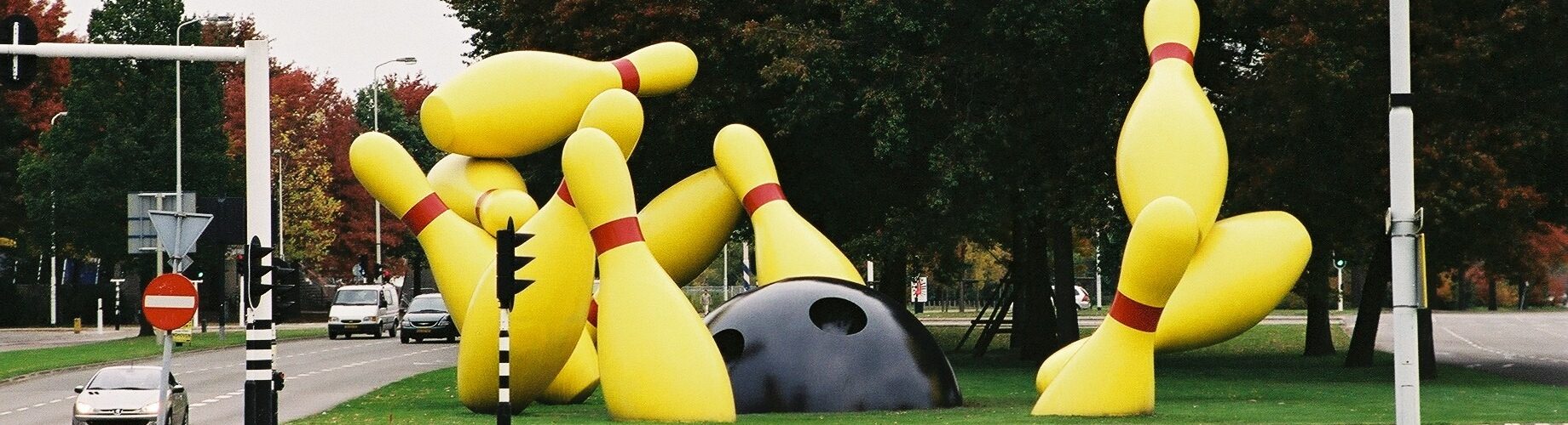 Eindhoven - The Flying Pins